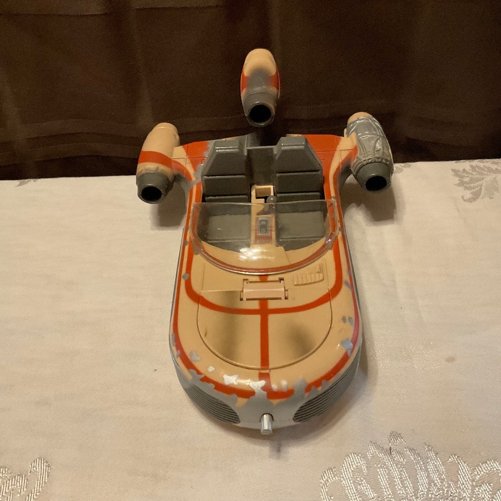 Vintage 1990’s Star Wars Power Of The Force Landspeeder vehicle